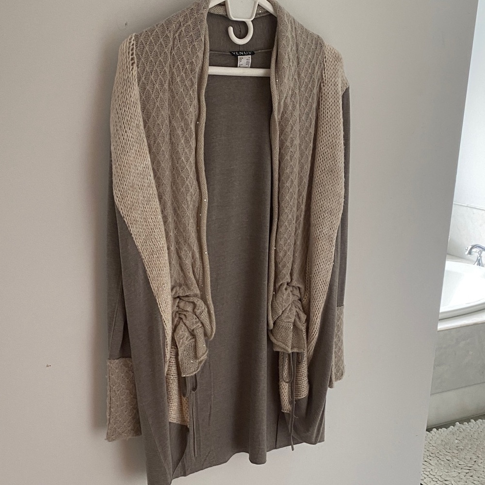 VENUS Taupe and Beige Sweater Cardigan